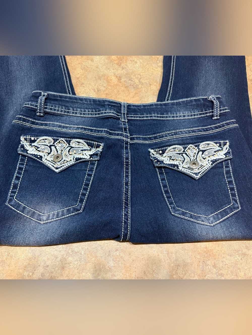 Women's Revolt. Size 12